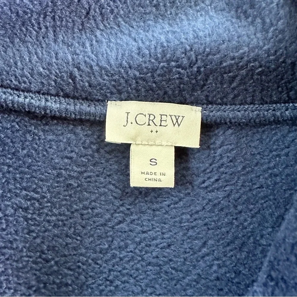 J Crew 1/4 snap fleece. Size small. Blue.